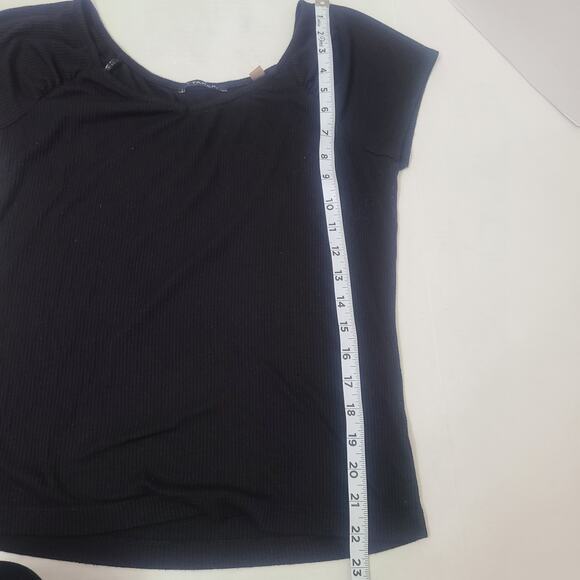 Tahari Top Womens M Black Short Sleeve Ribbed Cap Sleeves Casual Chic - Picture 4 of 6